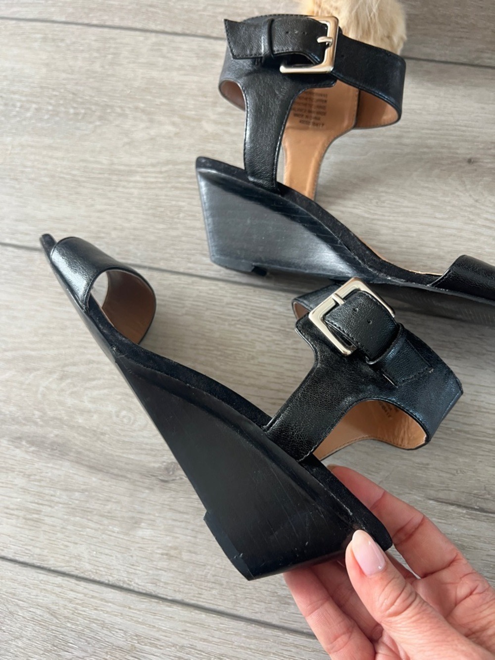 Nine West black Leather Ankle-Strap Wedge Sandals size 7 - Picture 5 of 10